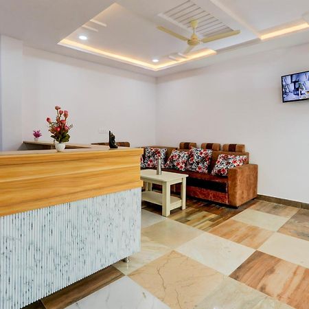 Hotel O Living Tree In 海得拉巴 外观 照片
